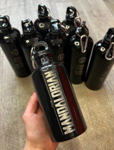 borraccia nera con moschettone 400 ml set