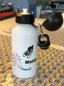 Borraccia con stampe personalizzate