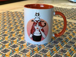 tazze con manico e interno colorato personalizzate